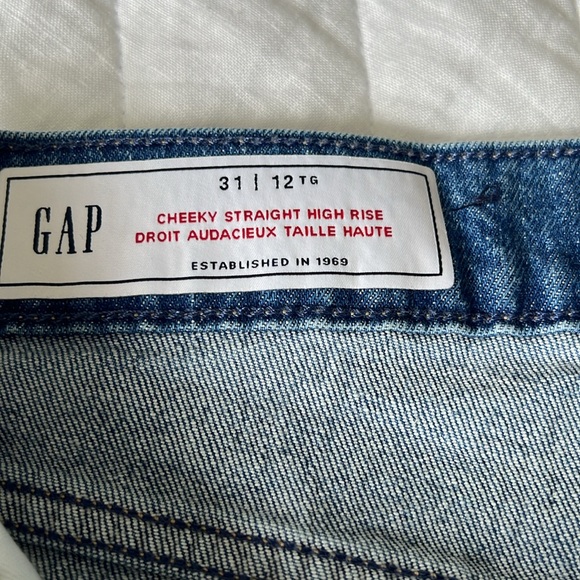 NWT Gap High Rise Cheeky Straight Tall Jeans - Picture 6 of 9